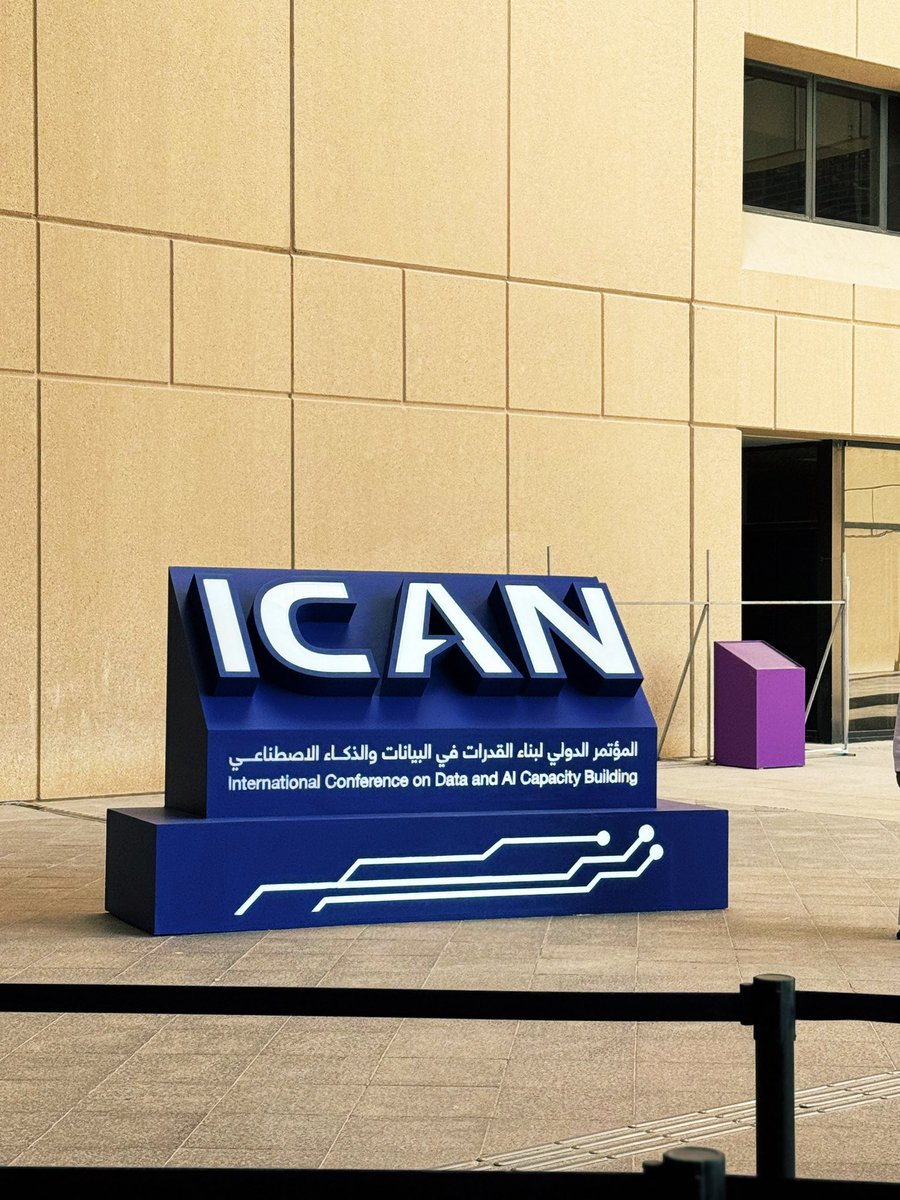 albatool_des's tweet photo. #ICAN2026 @SDAIA_SA 

المؤتمر العالمي لبناء البيانات والقدرات في الذكاء الاصطناعي يؤكد أن مستقبل الـAI يبدأ من جودة البيانات، وبناء القدرات البشرية، وتكامل التقنية مع السياسات لصناعة أثر مستدام.

اليوم الأول ✅ https://t.co/vPpFpidLb3