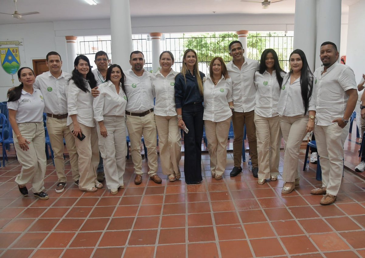 El convenio no solo asegura la permanencia escolar, sino que vincula a 440 docentes licenciados  que llegan a los rincones donde el acceso es más difícil. 

"Nuestra meta es la paz a través del conocimiento. Nuestra responsabilidad es que la vida de cada niño sea el reflejo de