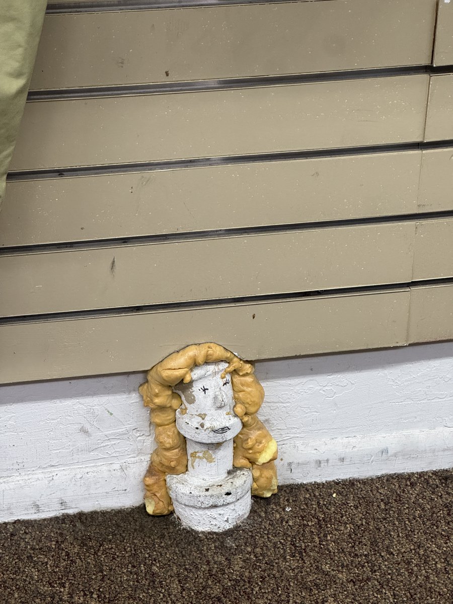 HelloCarmello tweet media