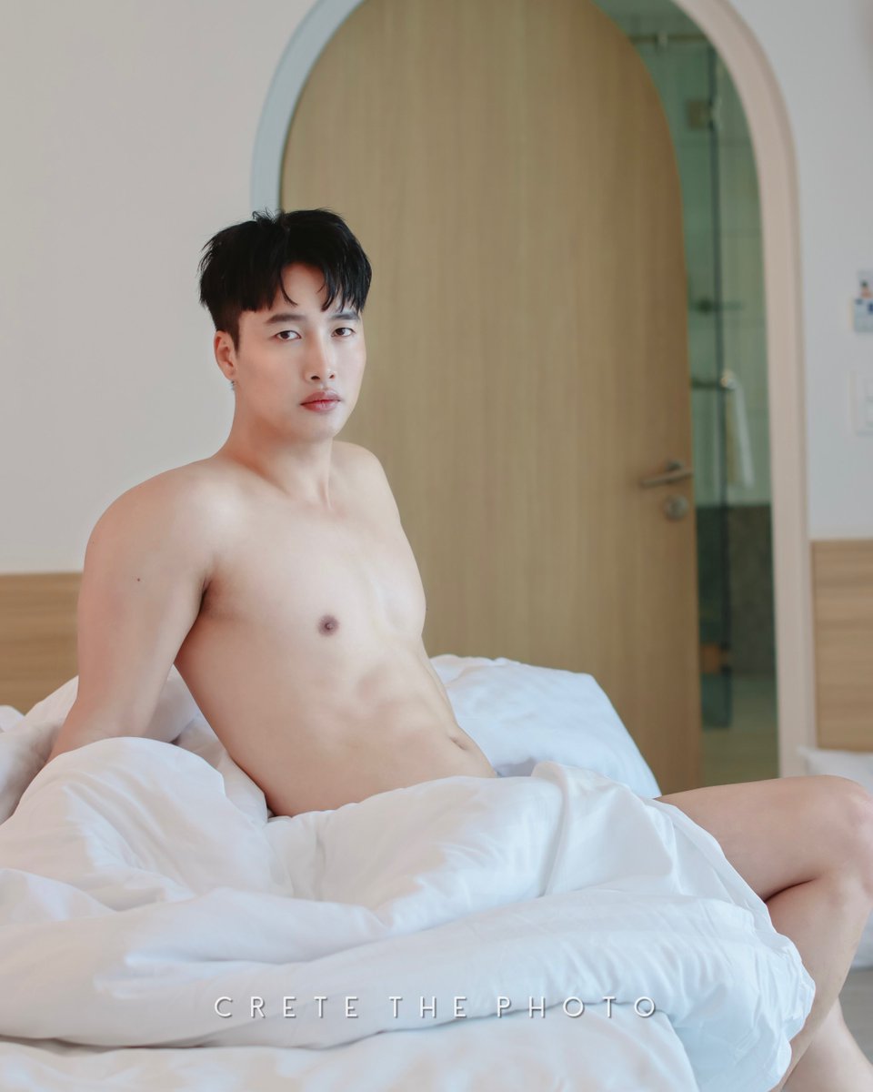 CRETE THE PHOTO 
no.7

PROJECT : 12 MODELS  AND 6 PHOTOGRAPHERS 
<a href="/crete_creative/">creative crete</a>

MODEL : PAO THANAWAT
PHOTOGRAPHED BY <a href="/jibpyphoto/">jibpyphoto</a>
STYLIST : <a href="/mr_murv/">Mr.murv</a>
MAKE UP ARTIST : @pre_pk
HAIR STYLIST : @tae.chatchat