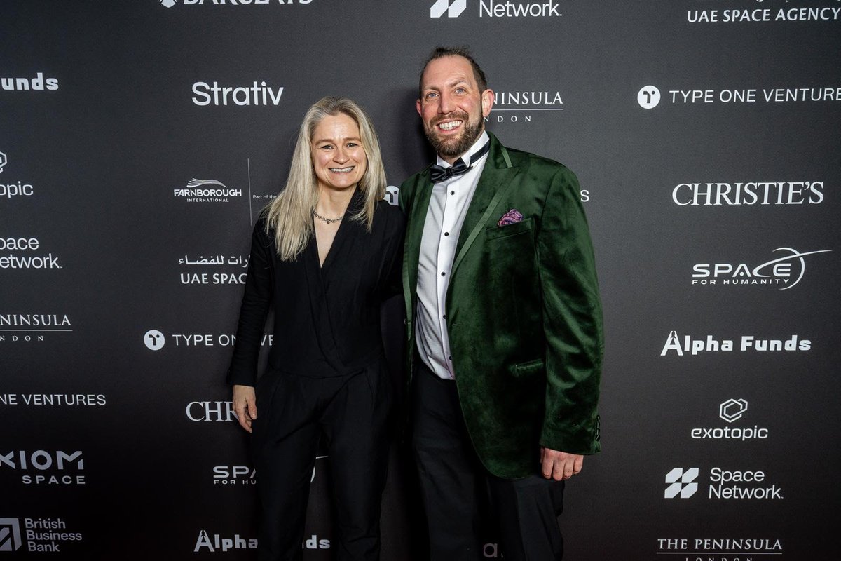 Astro Perform tweet media