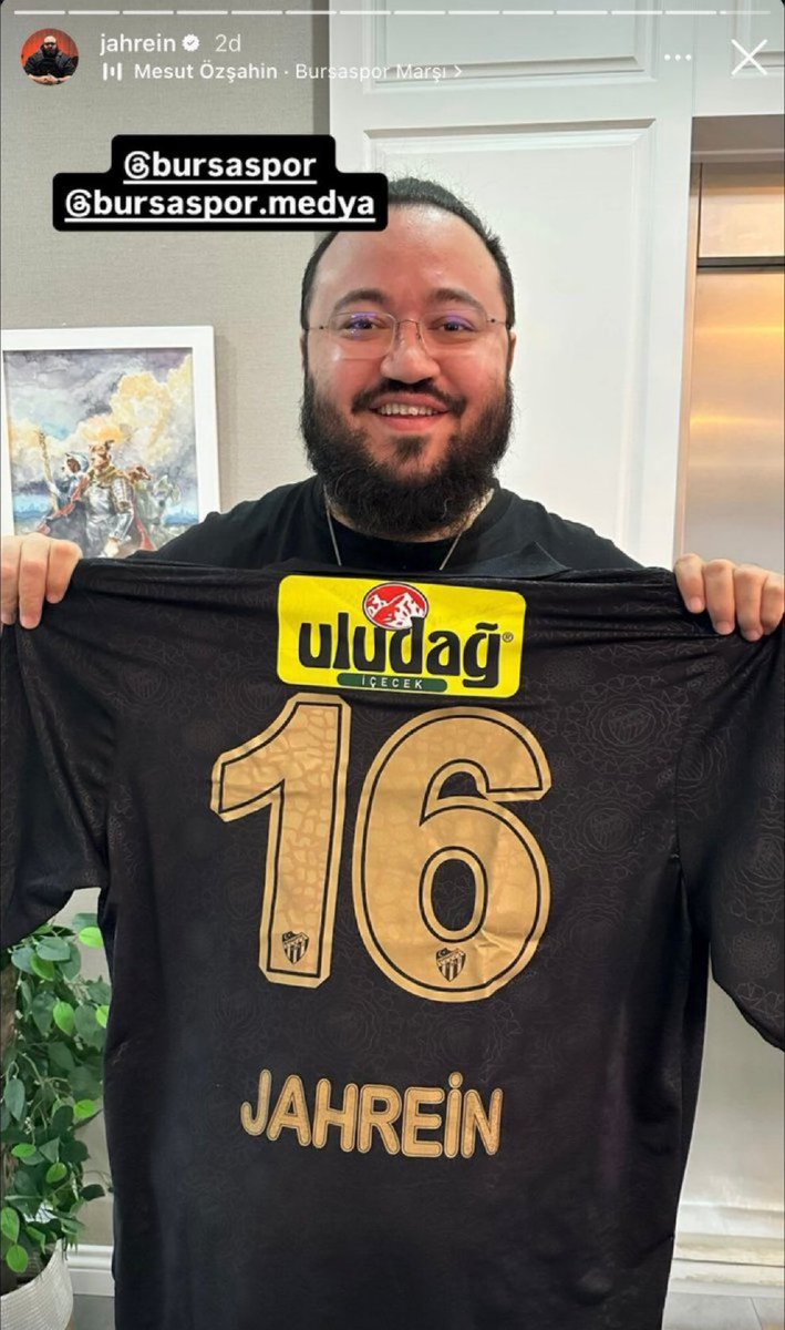 💥 Jahrein: (PKK’lıların saç örme eylemi hk.)

“Bu kadınlar dağlara çıkarılırken, 50-60 yaşındaki PKK’lı yöneticilere 15-16 yaşındaki kız çocukları peşkeş çekilirken neredeydiniz?

Aybüke öğretmen katledilirken, 16 yaşındaki Serap Eser molotofla acılar içinde ölürken