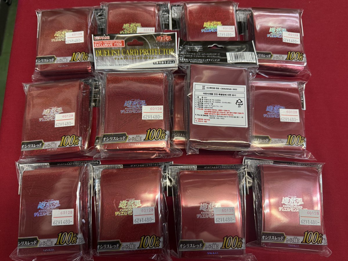 新入荷情報】 韓国版 スリーブ 「オシリスレッド 100枚入り」入荷しま