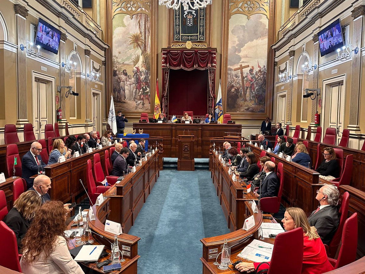 Parlamento Andalucía tweet media