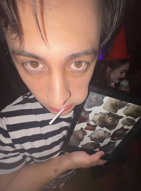 kyksnhe's tweet image. his eyes are so pretty HUDSON AIGOOOOOOO