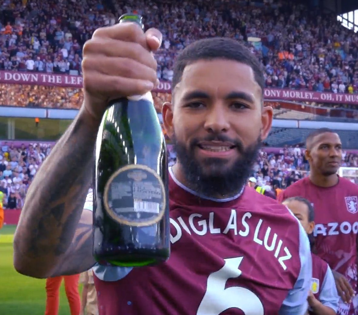 Tom Ford tweet media