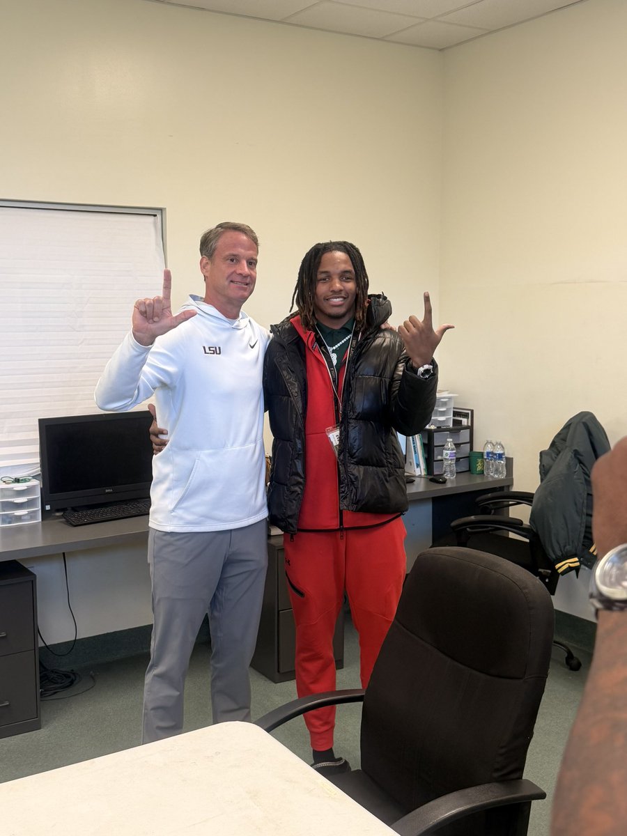 Chaz Ward tweet media