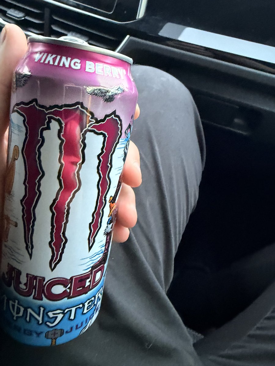 👀 direkt geholt.
Schauen wir mal wie er schmeckt 🧐