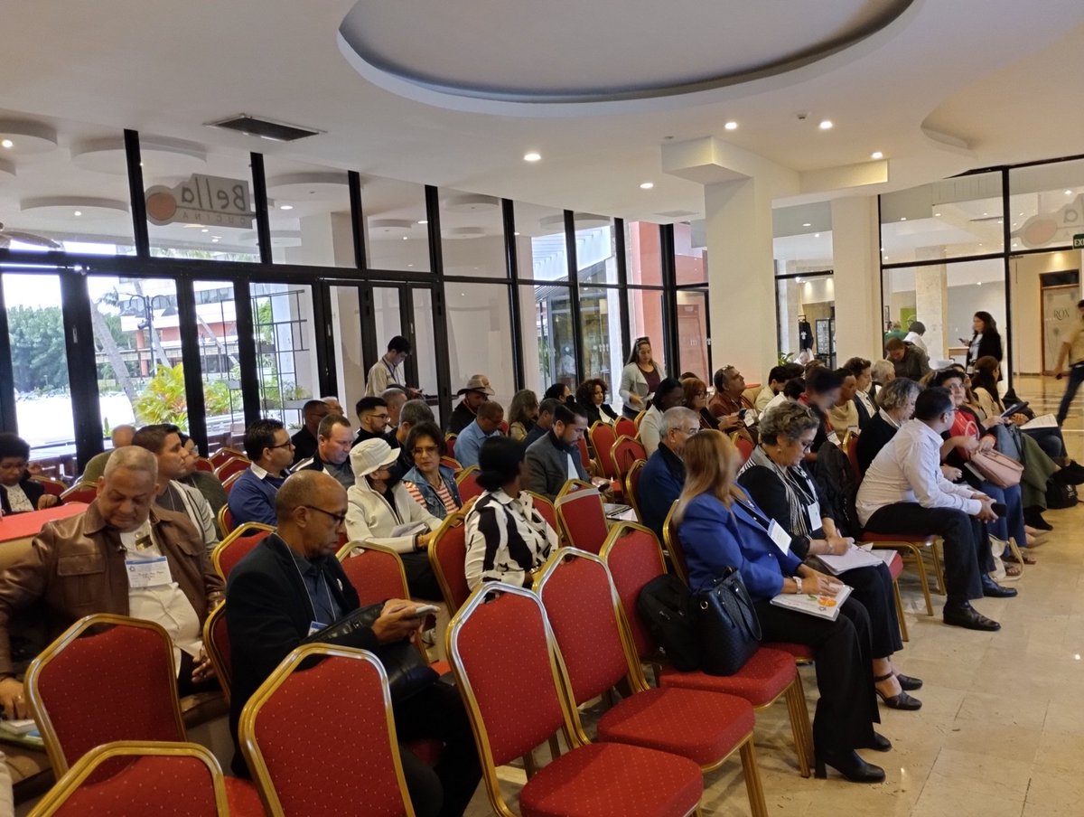 Con la participación de los Actores Económicos del País, se desarrolla el Seminario: "Sector No Estatal en Cuba", juntos podemos avanzar en la conexión para incrementar la producción y logística de los alimentos.
#EconomiaConTodos
<a href="/INAENECuba/">Instituto Nacional Actores Económicos no Estatales</a> 
<a href="/PartidoPCC/">Partido Comunista de Cuba</a> 
<a href="/PresidenciaCuba/">Presidencia Cuba 🇨🇺</a>