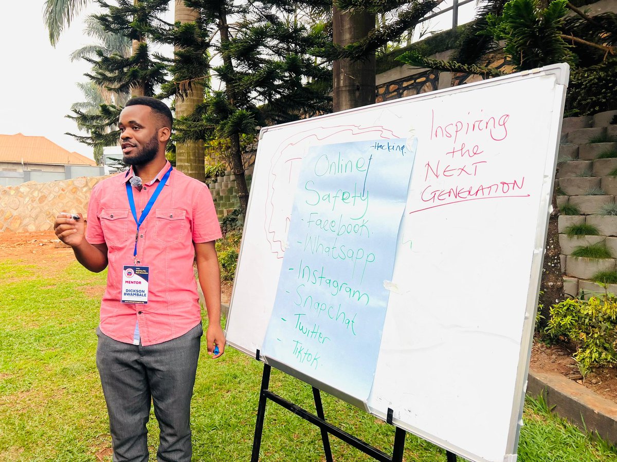TranscendAfric's tweet photo. Our CEO @bwambaledickso led Participants through a crucial session on Online Safety, equipping them with practical skills to stay secure while on digital spaces, protecting personal info, always being positive & mindful before posting.
#DigitalSafetyForAll
#TeensWithMentors https://t.co/U5IFBL8sXE
