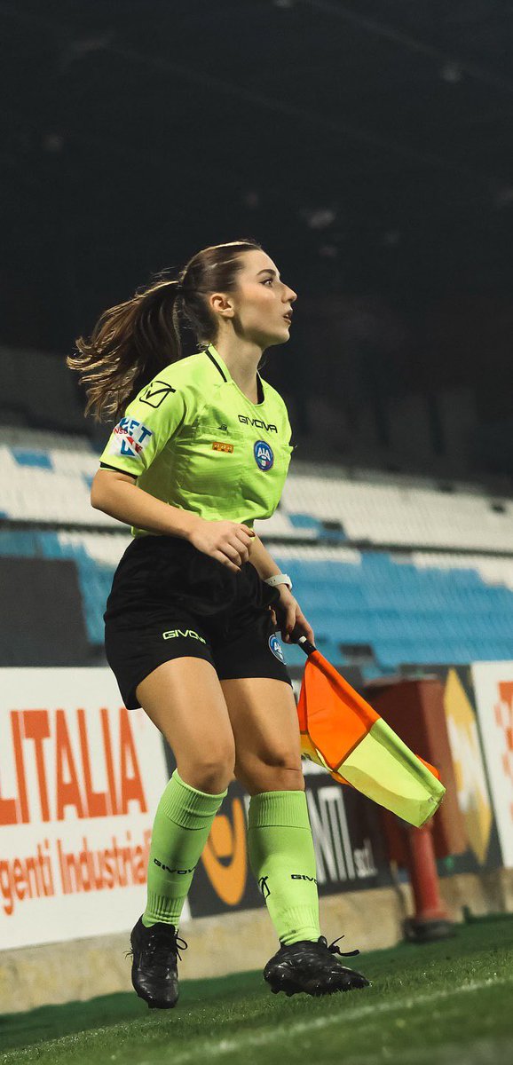 Es tendencia en 𝕏 tweet media