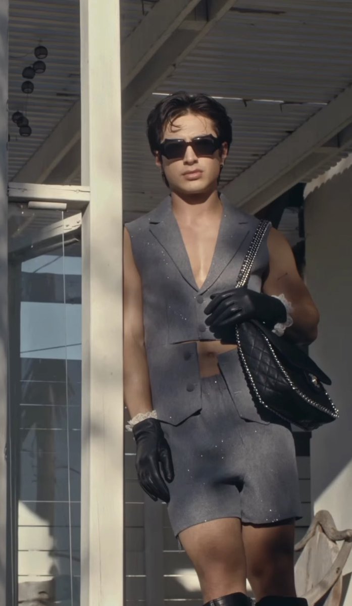 780613's tweet image. yes