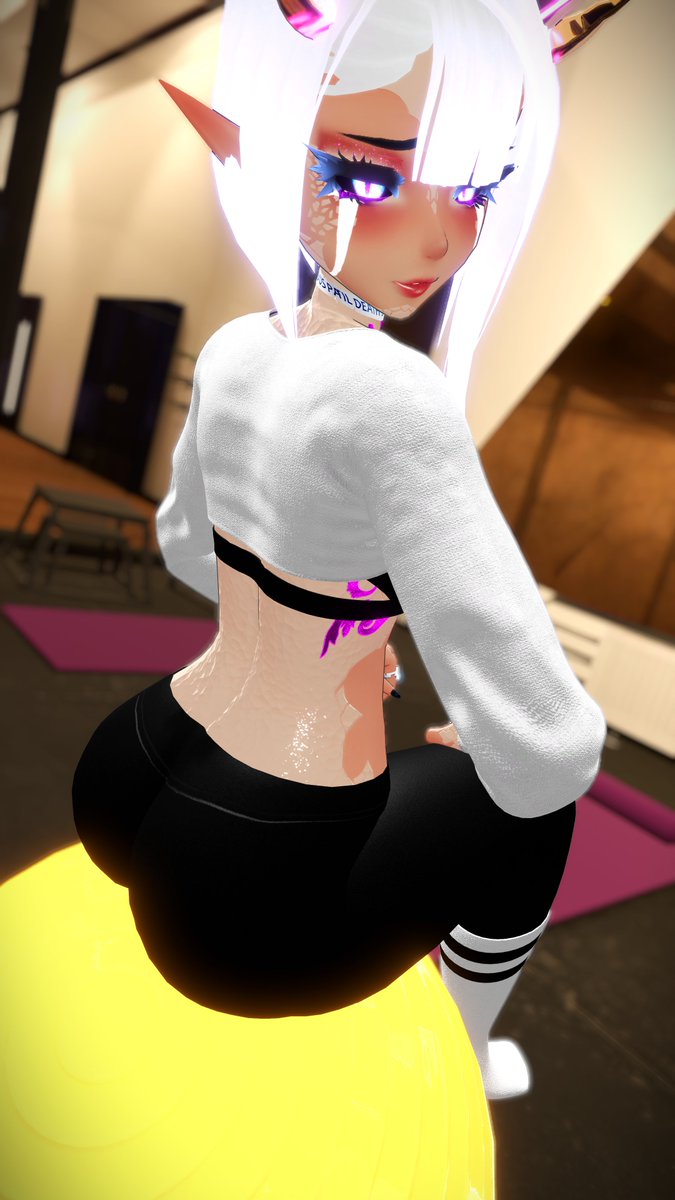 What was that? You wanna see me bounce on the ball?~~ 🤍