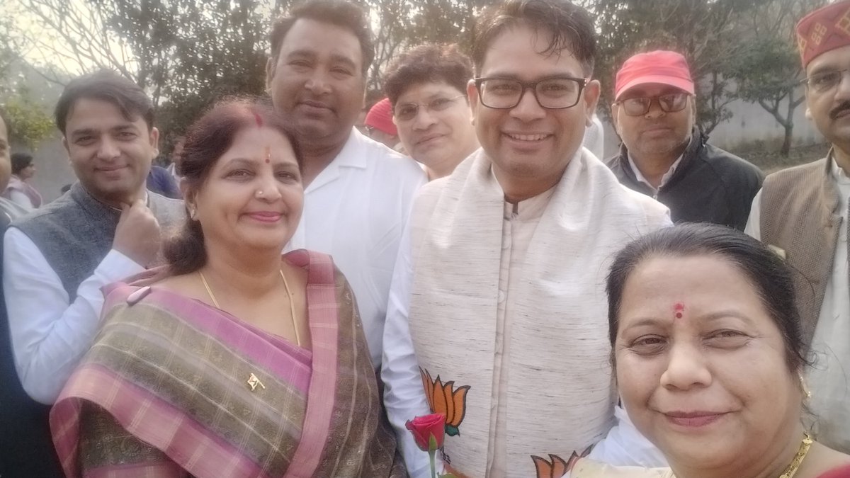 MeeraPatki's tweet photo. चांपा नगर में गणतंत्र दिवस हर्ष उल्लास के साथ मनाया गया प्रभारी मंत्री श्री ओ पी चौधरी ने जिला मुख्यालय में झंडा फहराया @narendramodi @BJP4India @blSantosh @BJP4Chhattisagarh @Pawankumarsai @Sarojpandeu https://t.co/NH8CFPy9j2