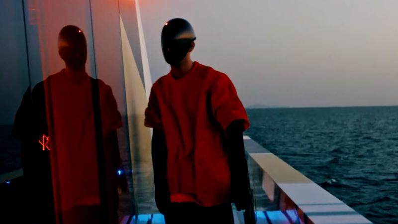 emirbakrr_'s tweet photo. Ufo361 what a big legend https://t.co/TzPusEzNHM