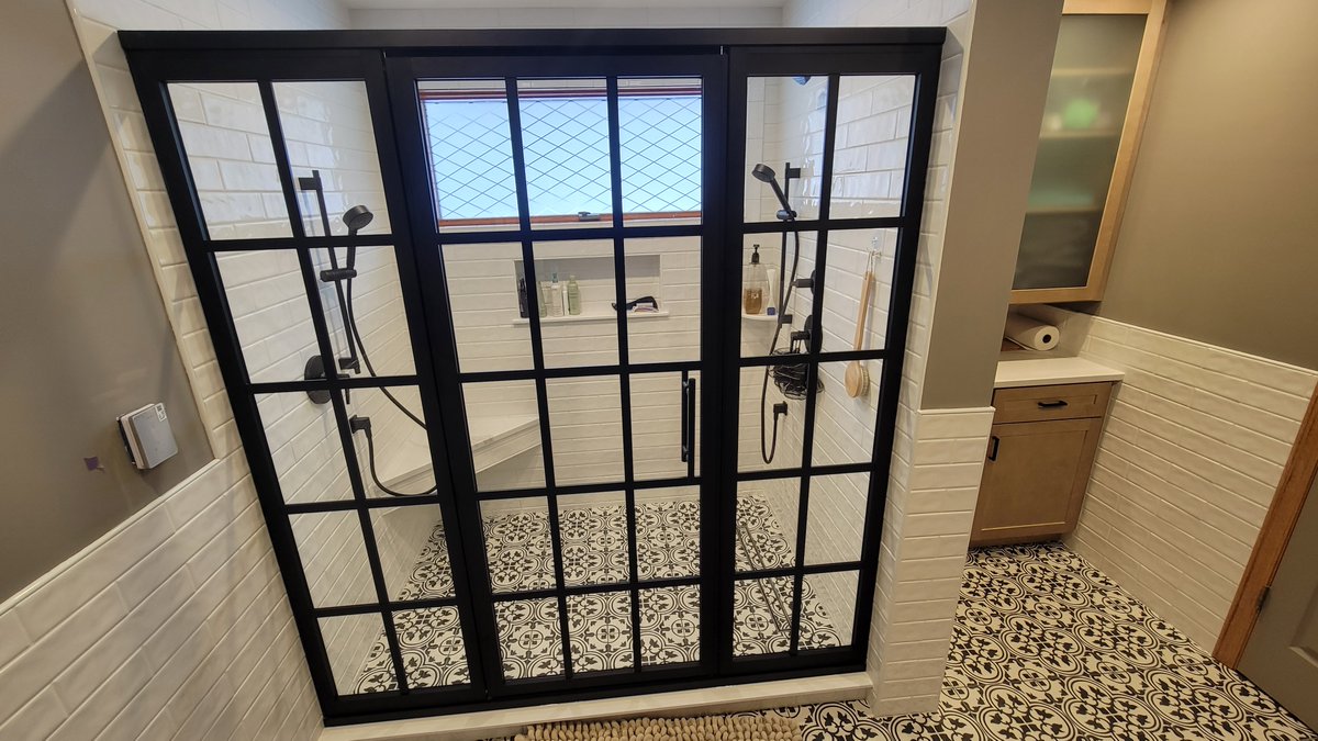 divided.style tweet media