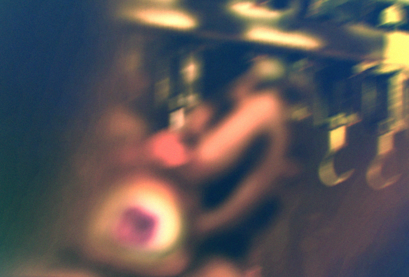 NeBoyGamer's tweet image. NUEVO EXPERIMENTO!!!
Se nos ha revelado la parte de un uevo experimento el cual es el siguiente de la imagen, donde se aprecia un ojo y lo que parece ser una oreja!!! 

#PoppyPlaytime #PoppyPlaytimeChapter5