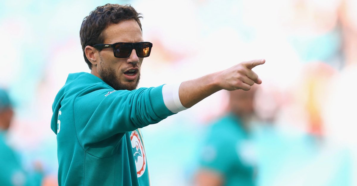 FinsXtra's tweet image. 🗣 Former Miami Dolphins LS Blake Ferguson on Mike McDaniel's leadership: "The leash had gotten too long... When you allow players to have a voice in the locker room and control a lot of how every single day runs, you leave yourself vulnerable to that getting out of control…