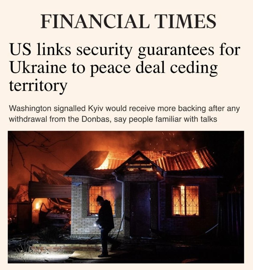 Now Trump is pressuring Ukraine to cede territory to Russia to get U.S. security guarantees - land Putin failed to take in 4 years of war. 

In 1938, Neville Chamberlain declared "peace for our time" after allowing Hitler to annex Sudetenland. In 1939, Hitler invaded Poland.

2/3