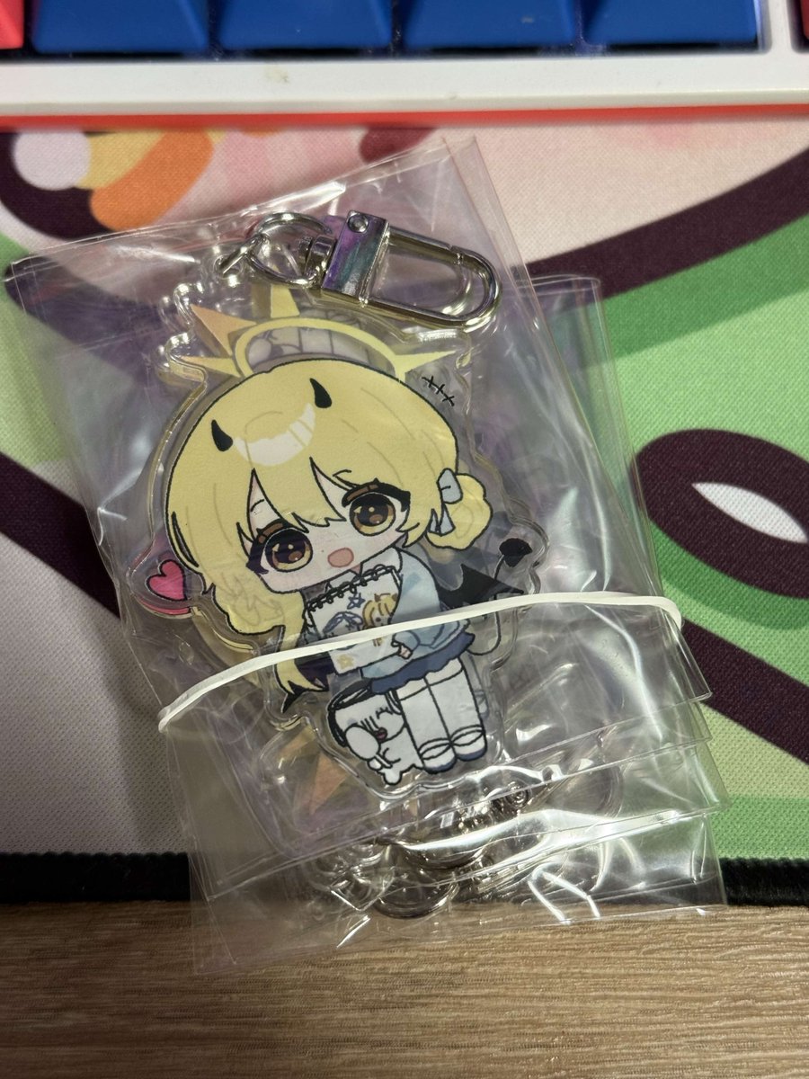 SD_TRIT's tweet image. (진짜 하나 훔쳐갈 예정)