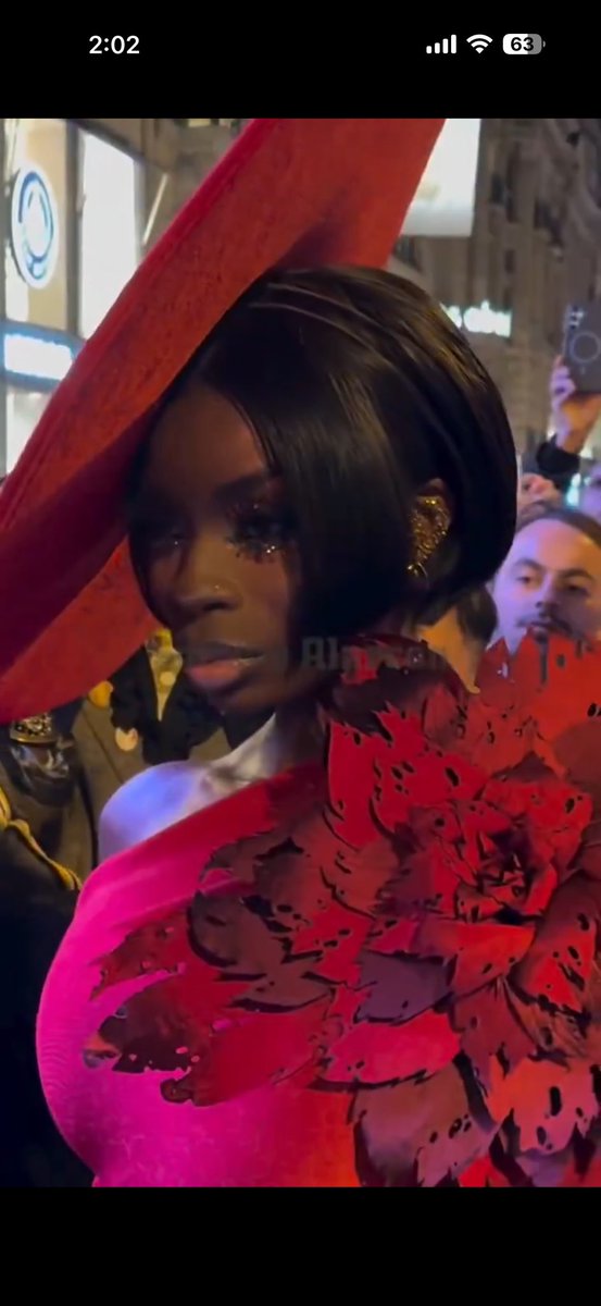 SHE LOOKS INCREDIBLE 

OLANDRIA AT ROBERT WUN COUTURE
#OlandriaxRobertWun
#RobertWun