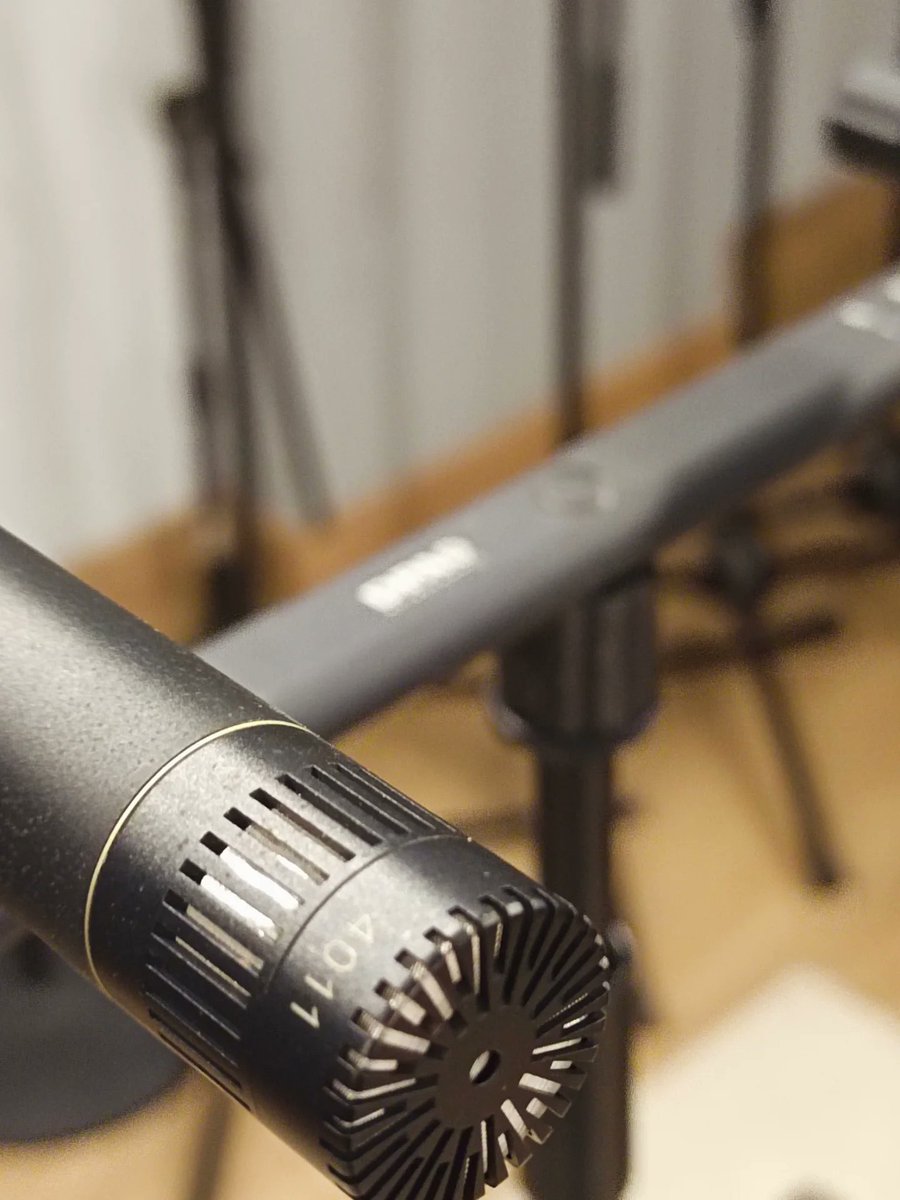 En La Joya Music actualizamos nuestra captura estéreo con tecnología DPA para que cada matiz y cada intención lleguen intactos al oyente.
​Calidad premium para proyectos que buscan la excelencia. 💎
​#Composers #FilmScore #StudioLife #LaJoyaMusic <a href="/DPAmicrophones/">DPA Microphones</a>