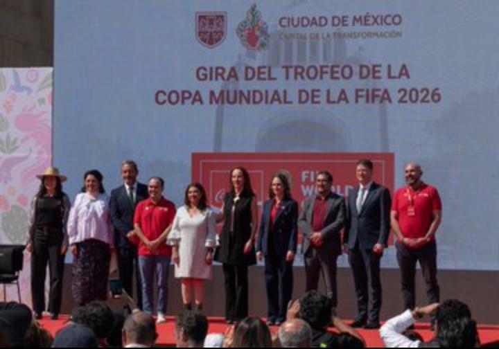 #TrophyTourEnCDMX llego lo mejor de lo mejor. Infinitamente gracias wowoowowowow copa del mundo 
#TrophyTourEnCDMX
#TrophyTourEnCDMX #TrophyTourEnCDMX