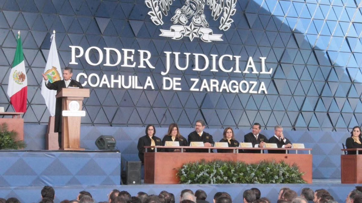 Asistí al Informe Anual de Actividades 2025 del Poder Judicial de Coahuila, presentado de mi amigo magistrado presidente Miguel Mery Ayup. 

Un gusto acompañar este ejercicio que fortalece la colaboración entre poderes y beneficia a la ciudadanía. #CoahuilaPaDelante