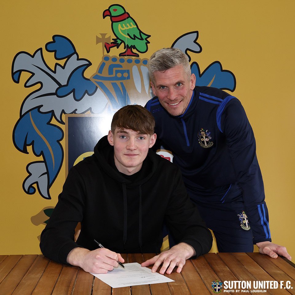 Stevenage FC No Context tweet media