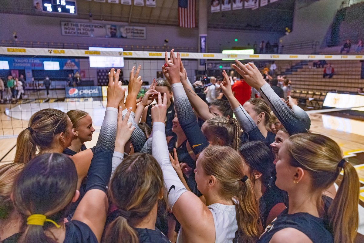 BSN SPORTS tweet media