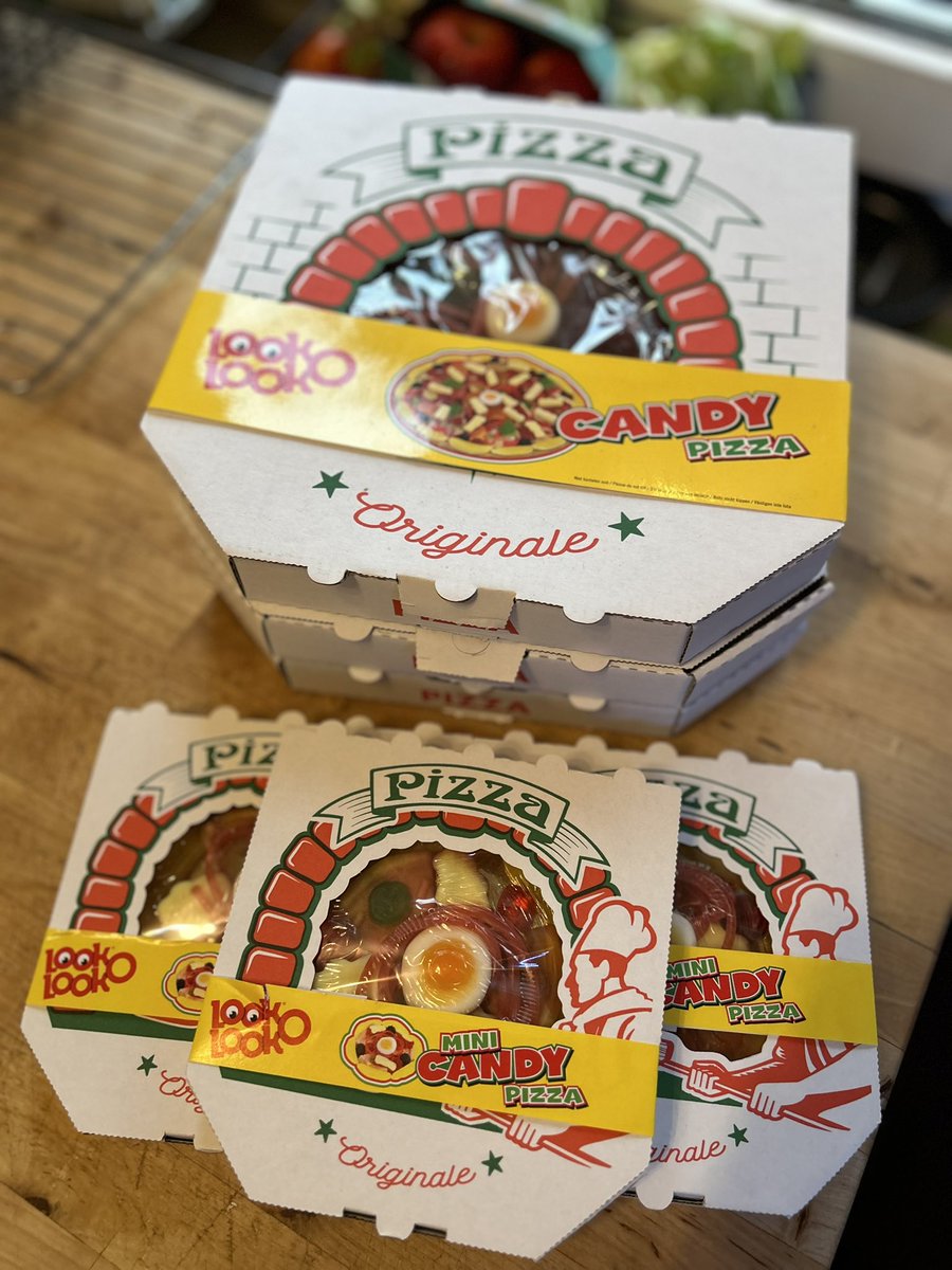 Pizza essen mit den Kollegen 🤗