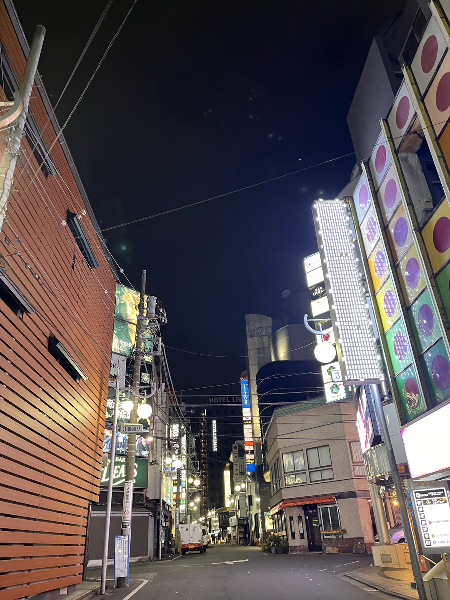 ajikoian's tweet photo. 本日も朝４時半オープンです！！ https://t.co/uQVEHBVqJE