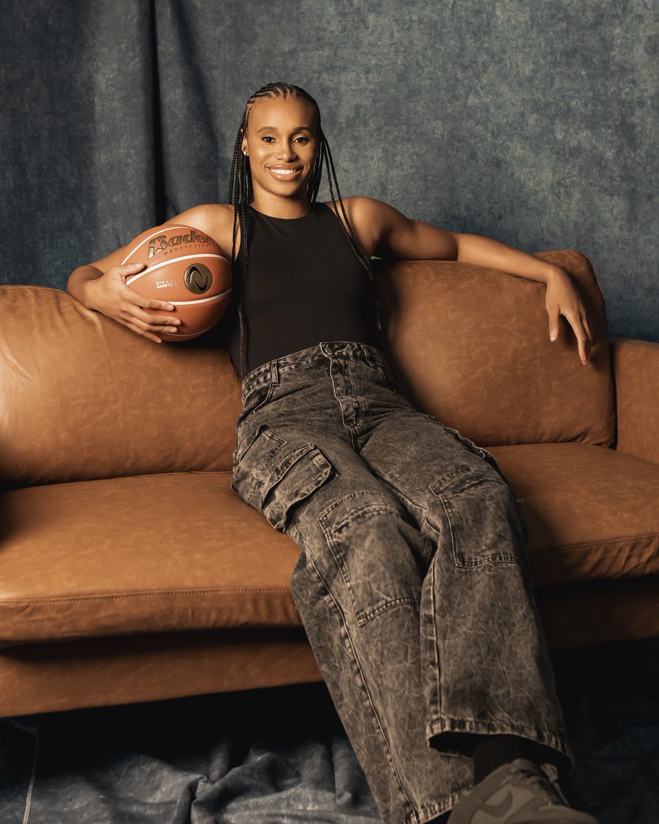 Indiana Fever tweet media