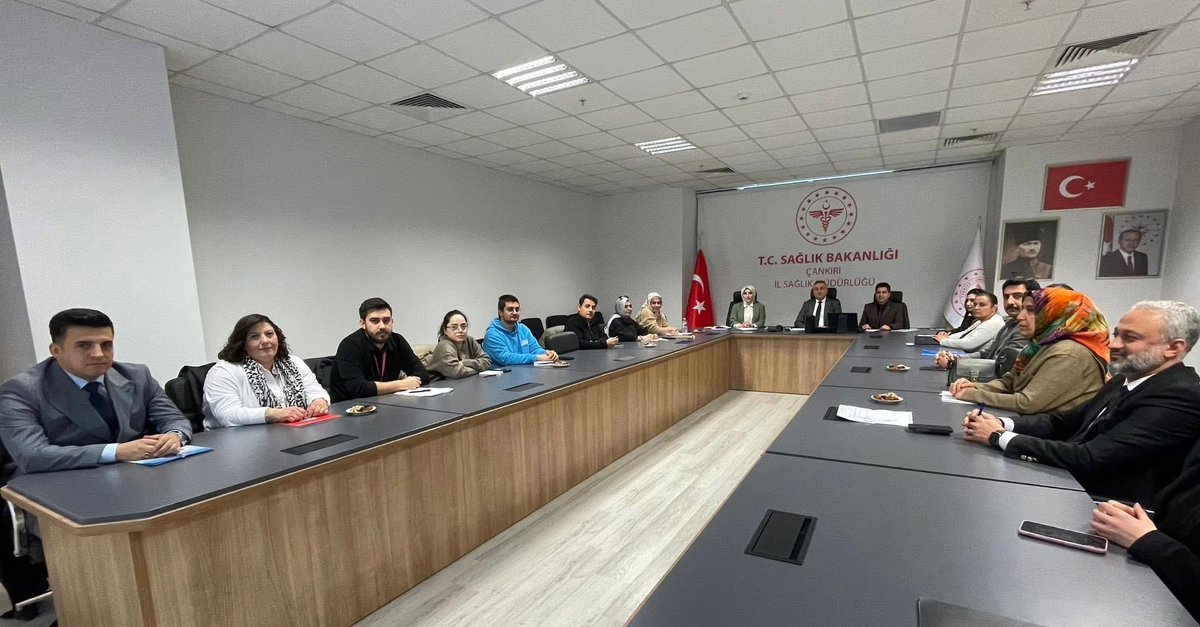 rasimomezli's tweet photo. Bu ay gerçekleştirilen 2. vaka değerlendirme toplantısı paydaş kurumlarla yapıldı.

https://t.co/BG6NVh7fxD https://t.co/GJdjRax3cY