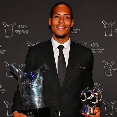 PreshUnfiltered's tweet image. The player                 The comparison list