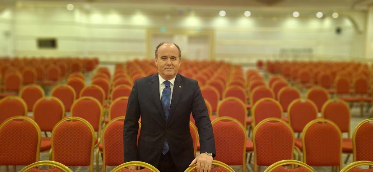 Partimizin kuruluşunun 33. yıl dönümü kutlamaları için hazırlıklar tamamlandı.

<a href="/bbpgenelmerkez/">BÜYÜK BİRLİK PARTİSİ</a> 
<a href="/bbpyerelyonetim/">BBP YEREL YÖNETİMLER</a> 
#BüyükBirlikPartisi33Yaşında