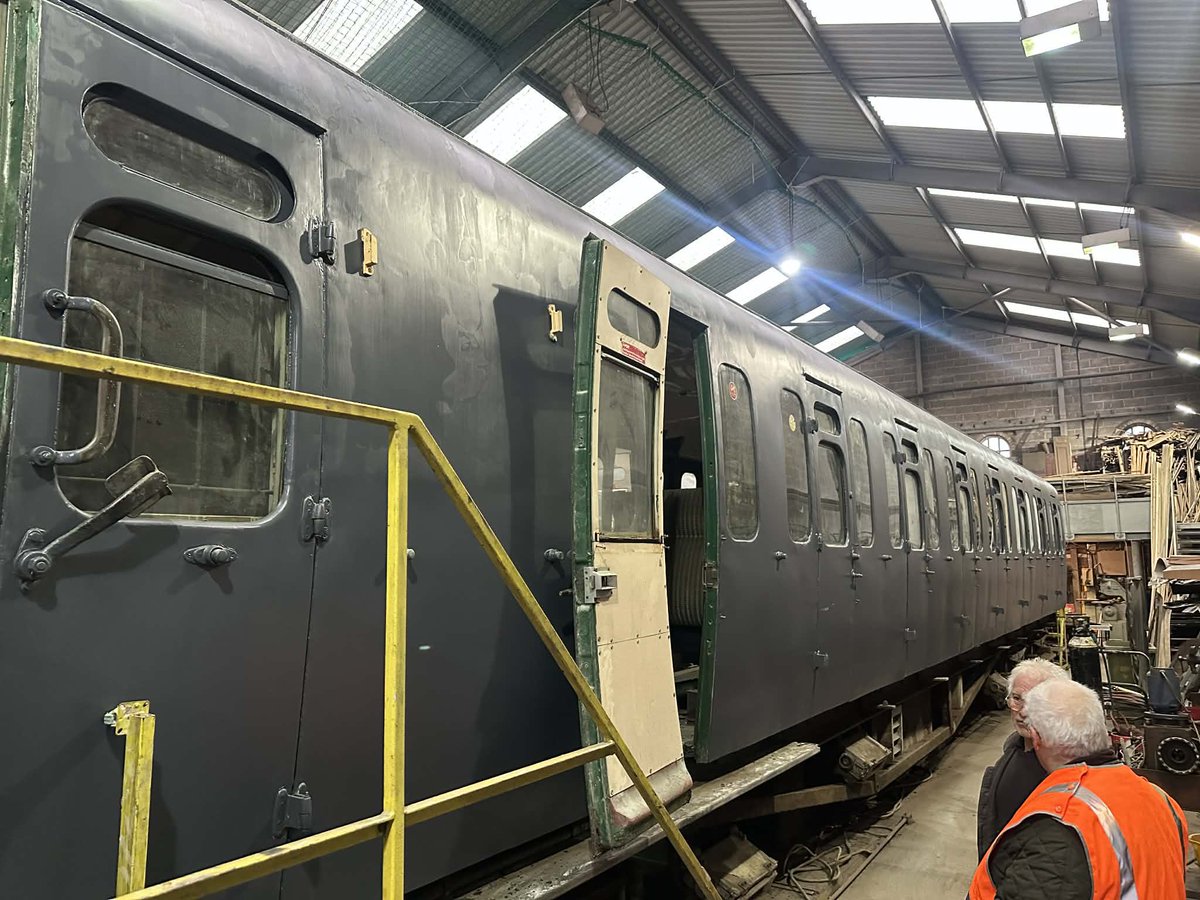 Yes it IS HAPPENING 

Barrow Hill, Ramparts yesterday - 27/01/2026