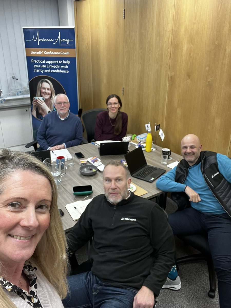 Marianne Avery | LinkedIn Coach tweet media