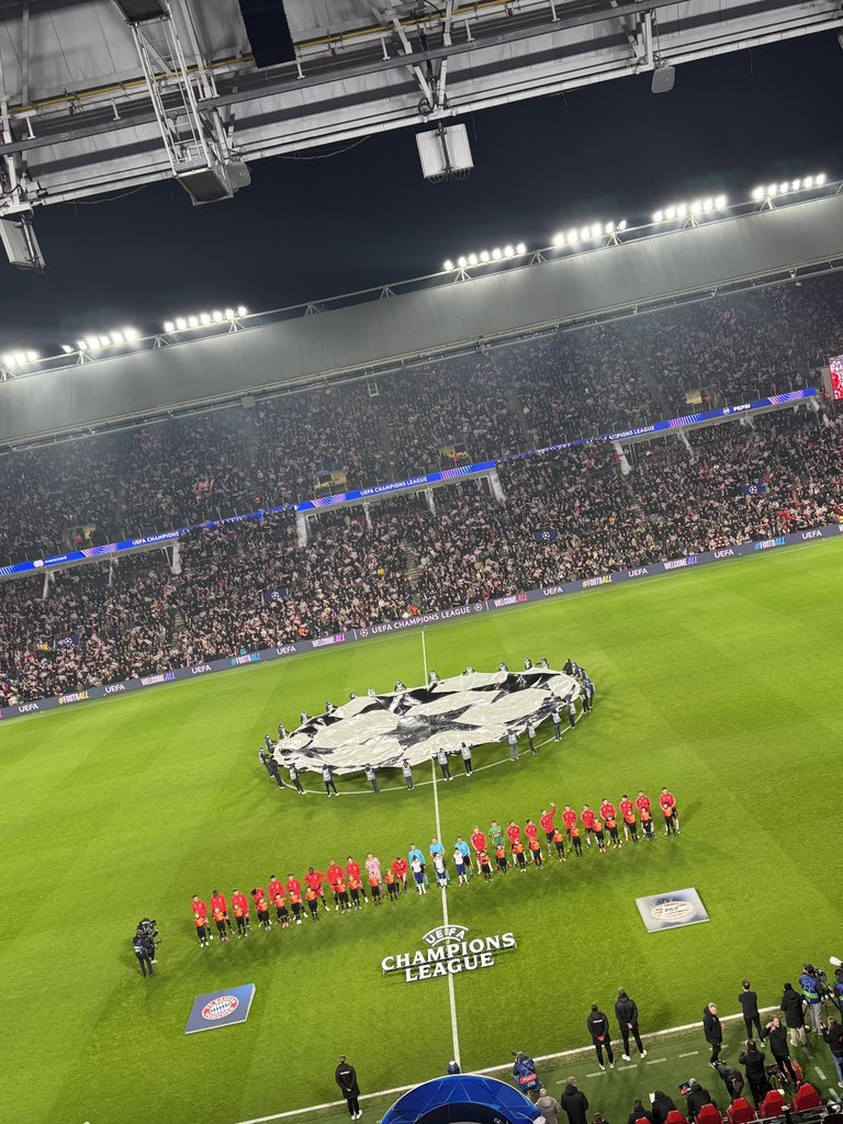 FC Bayern München tweet media