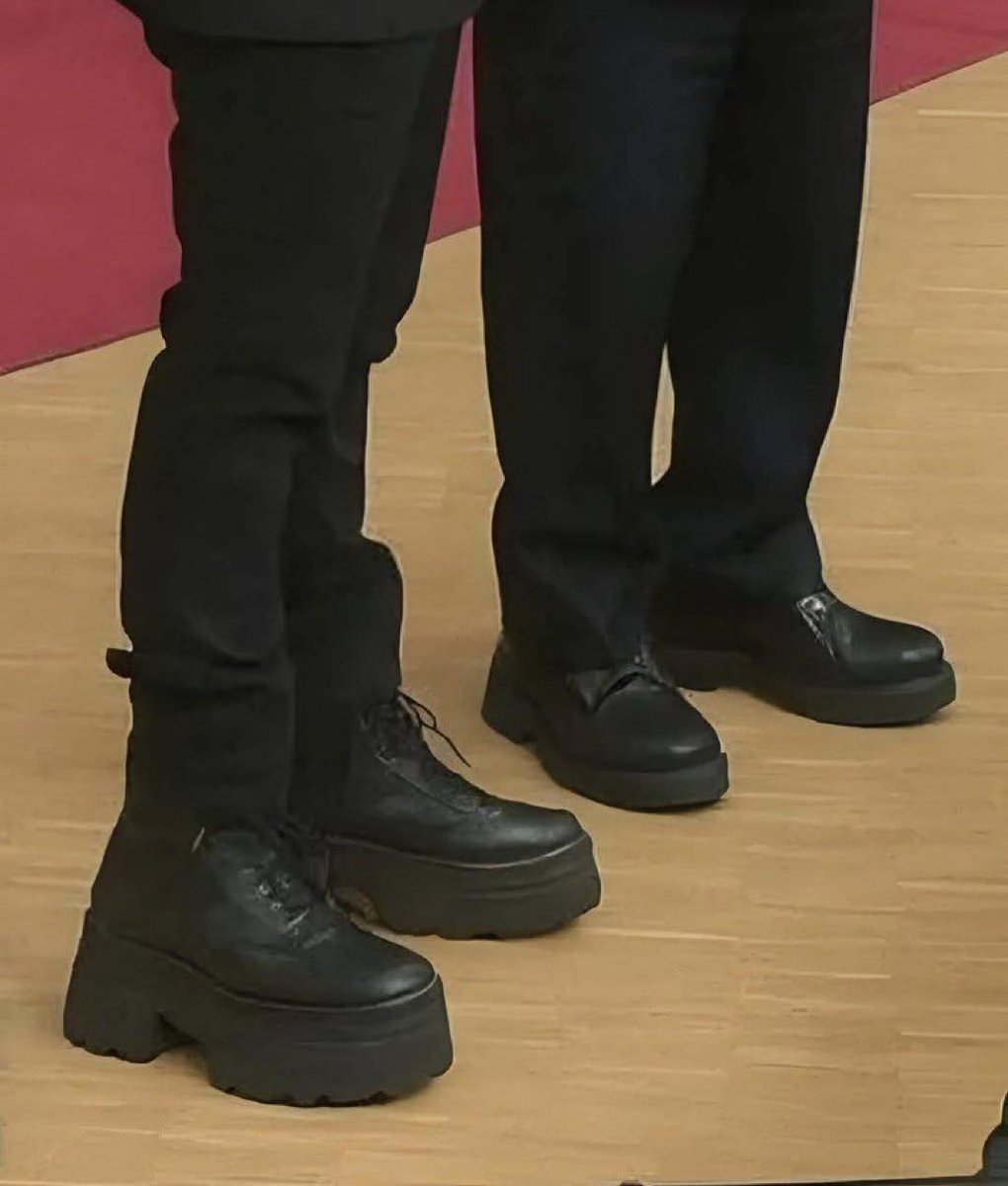 Lord Bebo tweet media