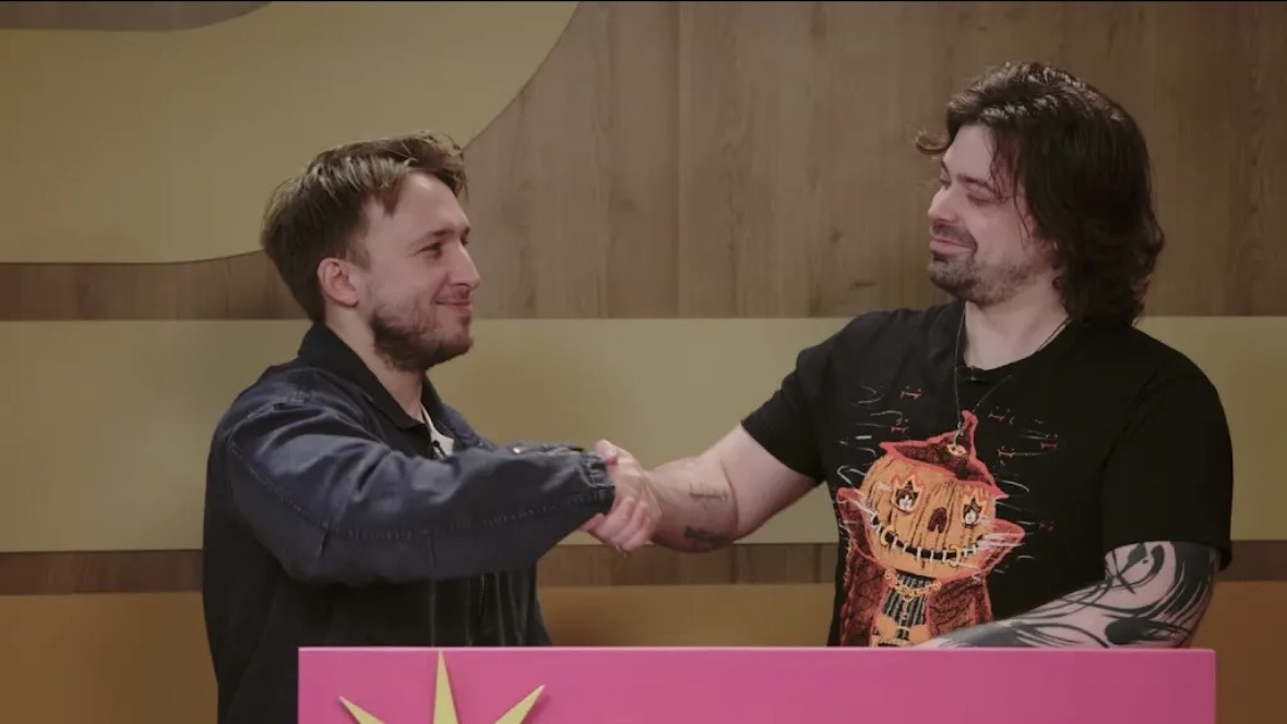 smosh ❯❯ base tweet media