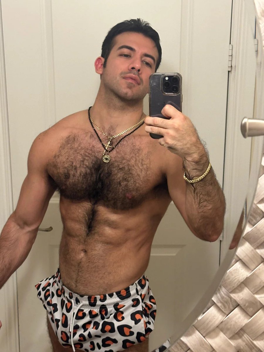 BulgeBulging's tweet image. 