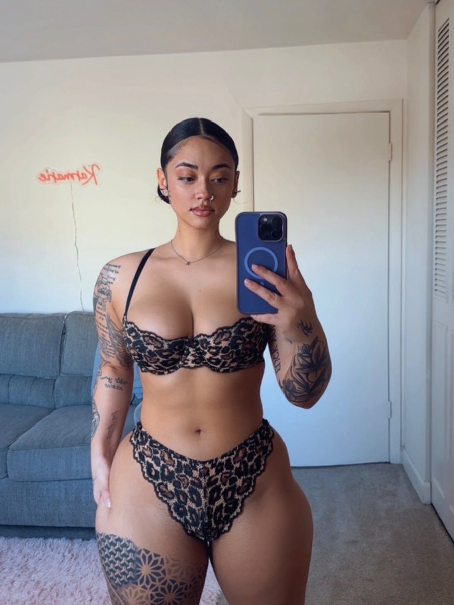 KARMARIE tweet media