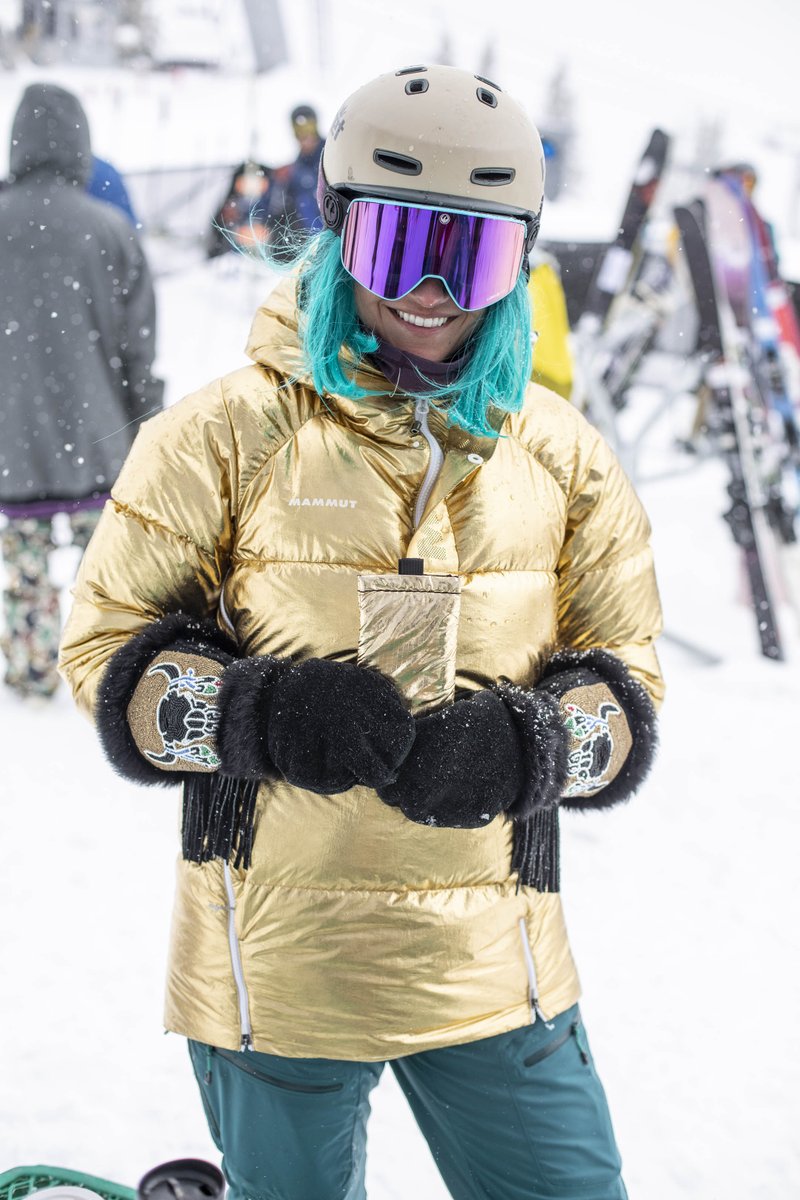 Snowy hikes? Ski days? Don’t let the cold ruin your phone 📸. PHOOZY keeps it safe no matter the adventure.⁠
⁠
bit.ly/4nVn6G7