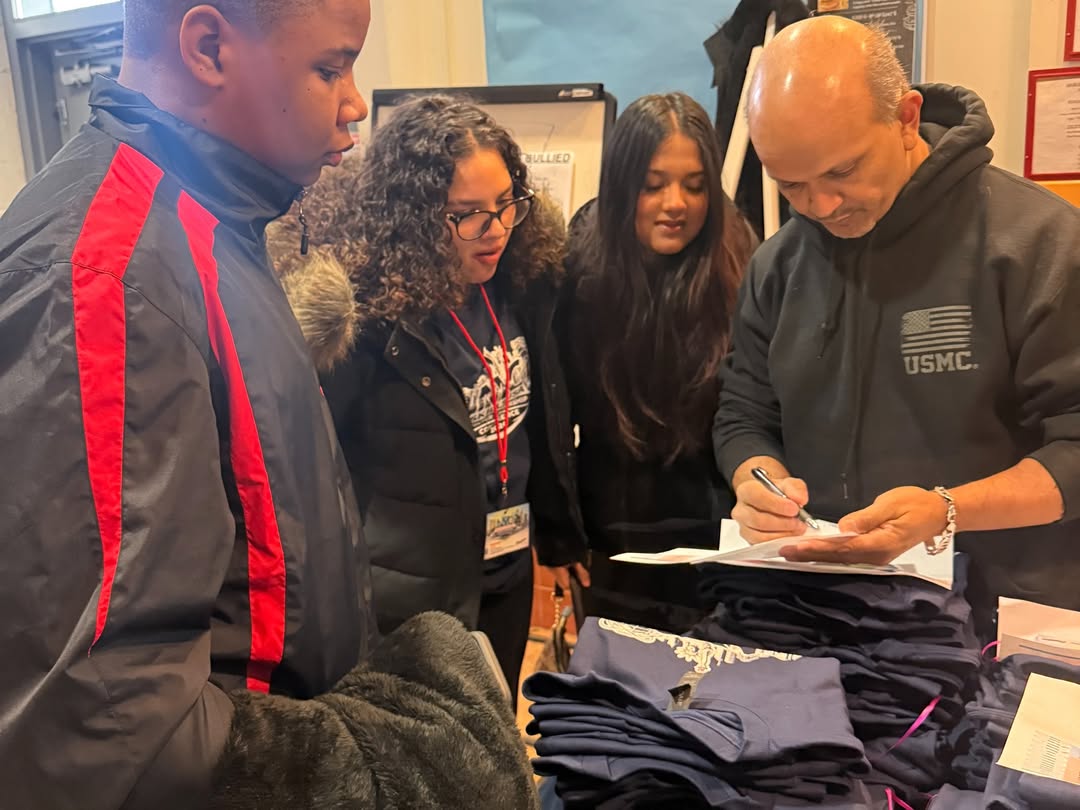 Health, Arts, Robotics and Technology HS tweet media