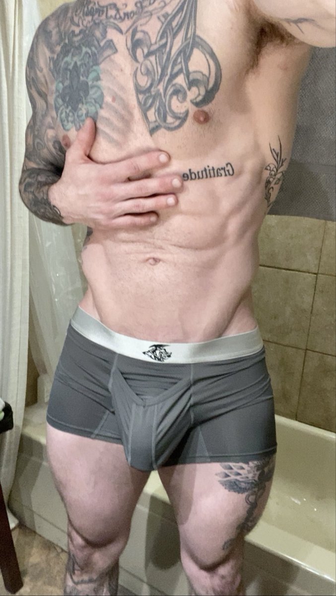 Thomas Jr. 👑 tweet media