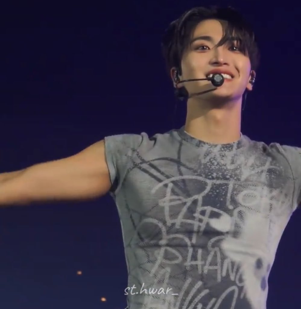 “our Hwa who's more precious than anyone else, Hwa who shines brighter than the stars”