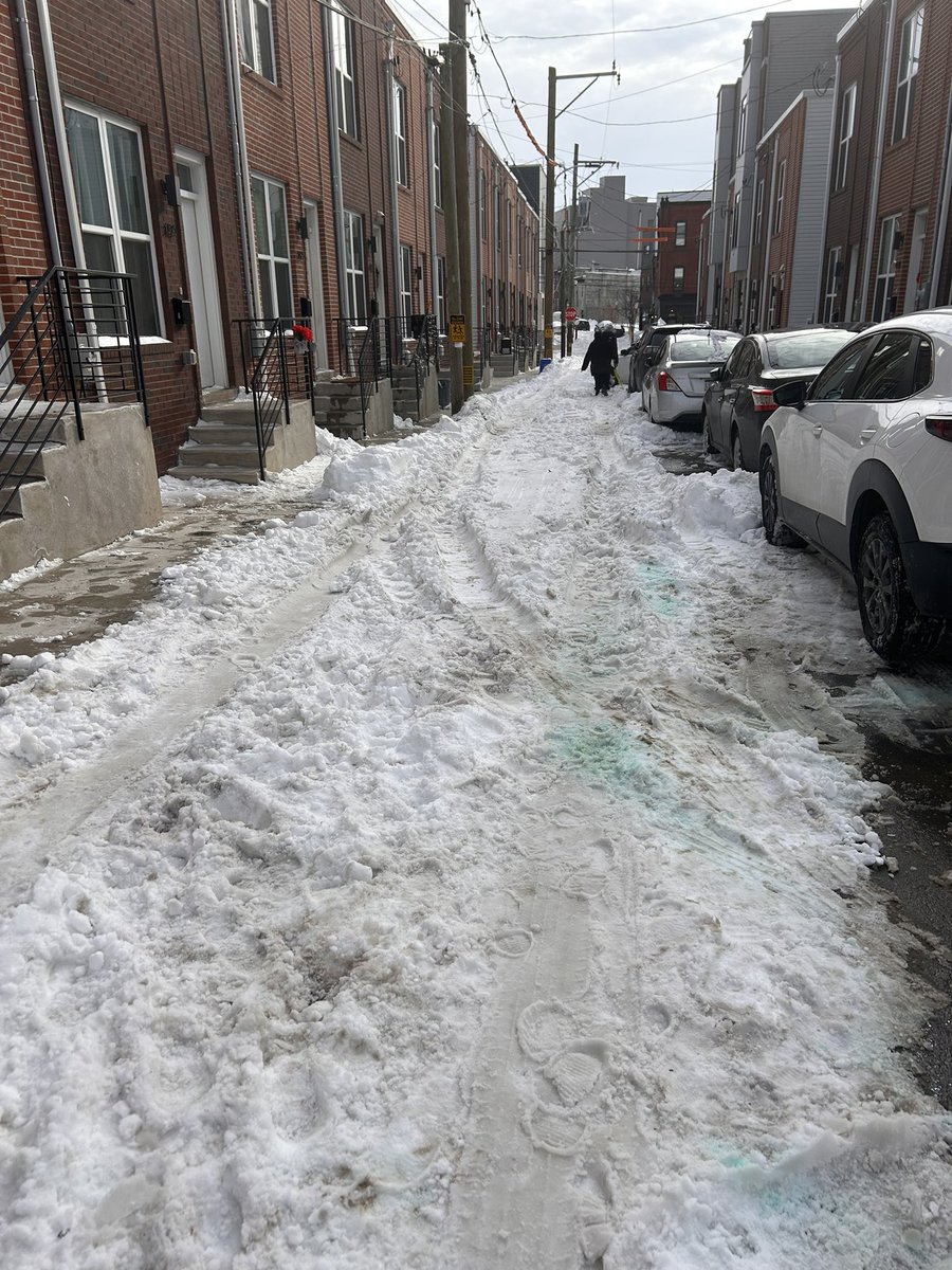 DatGamerChick's tweet image. Literallyyyy lol