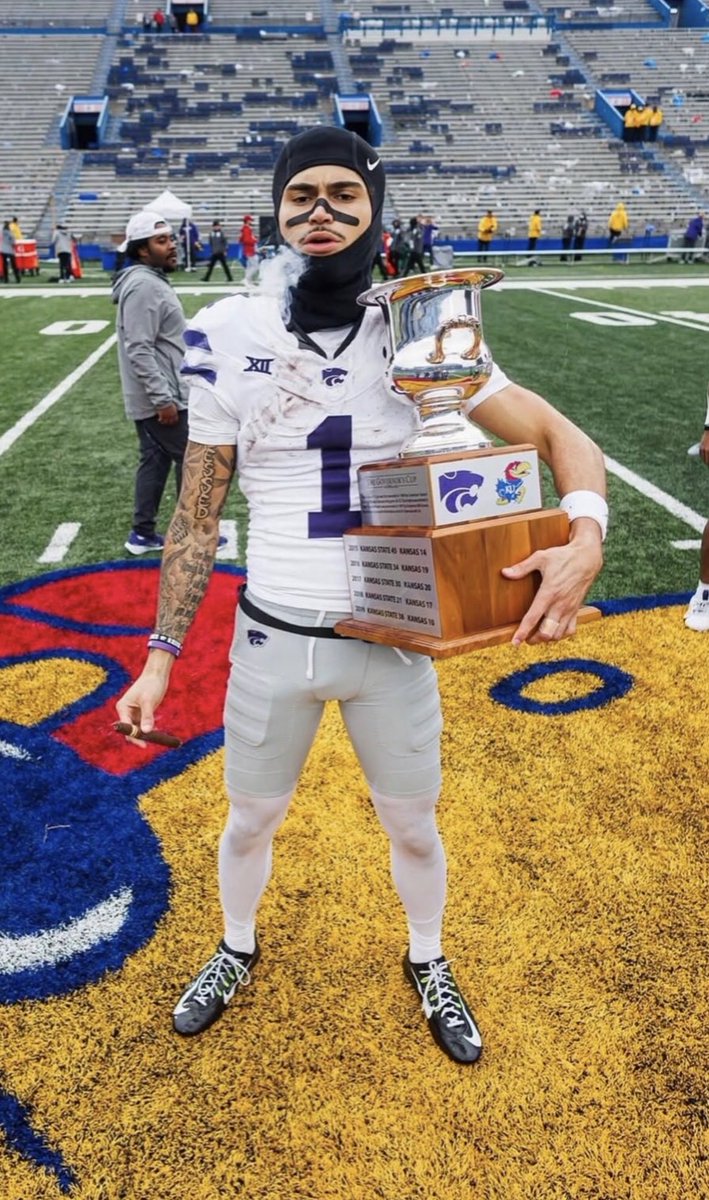 SchrouderRon's tweet photo. After a great conversation with coach @Coach_MWoodson I have received another d1 offer #AGTG #kansas https://t.co/Wh8gNqyxoq
