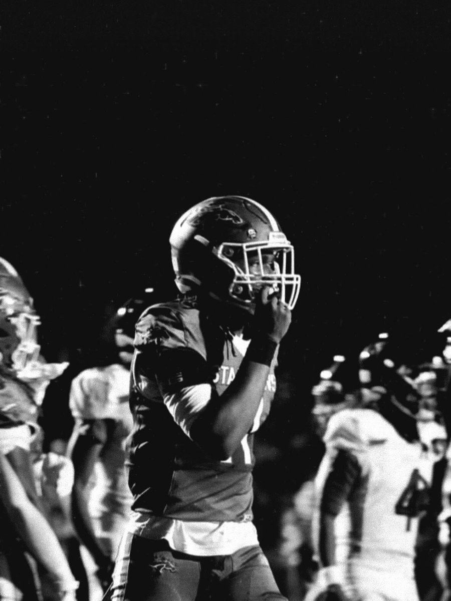 junious clay tweet media